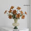 Ornements de fleurs simulées-121081087