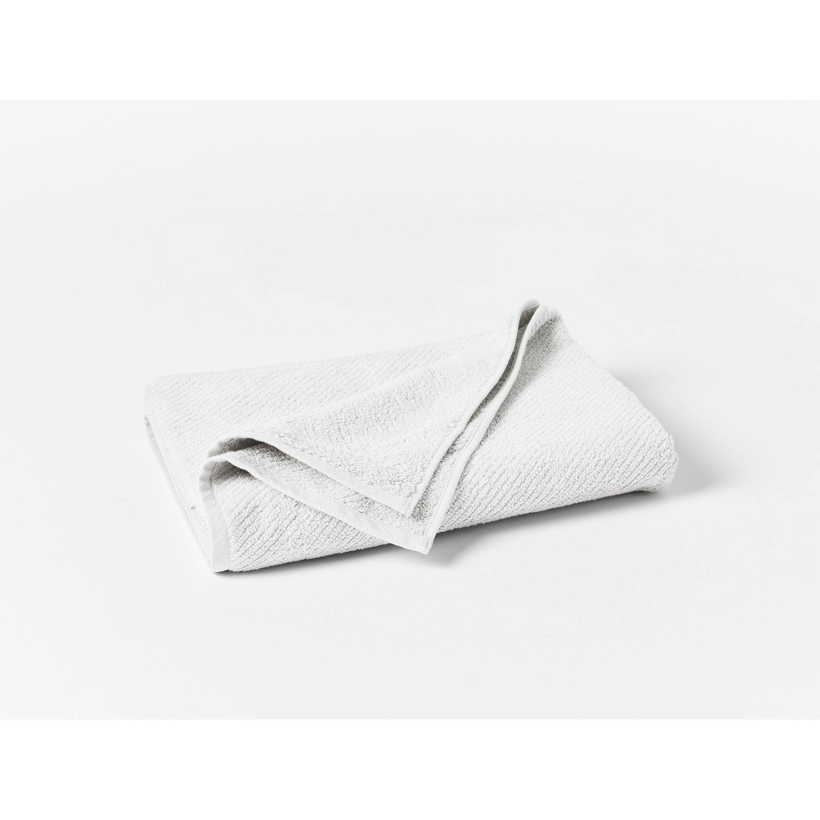 Air Weight Organic Bath Towel, Alpine White