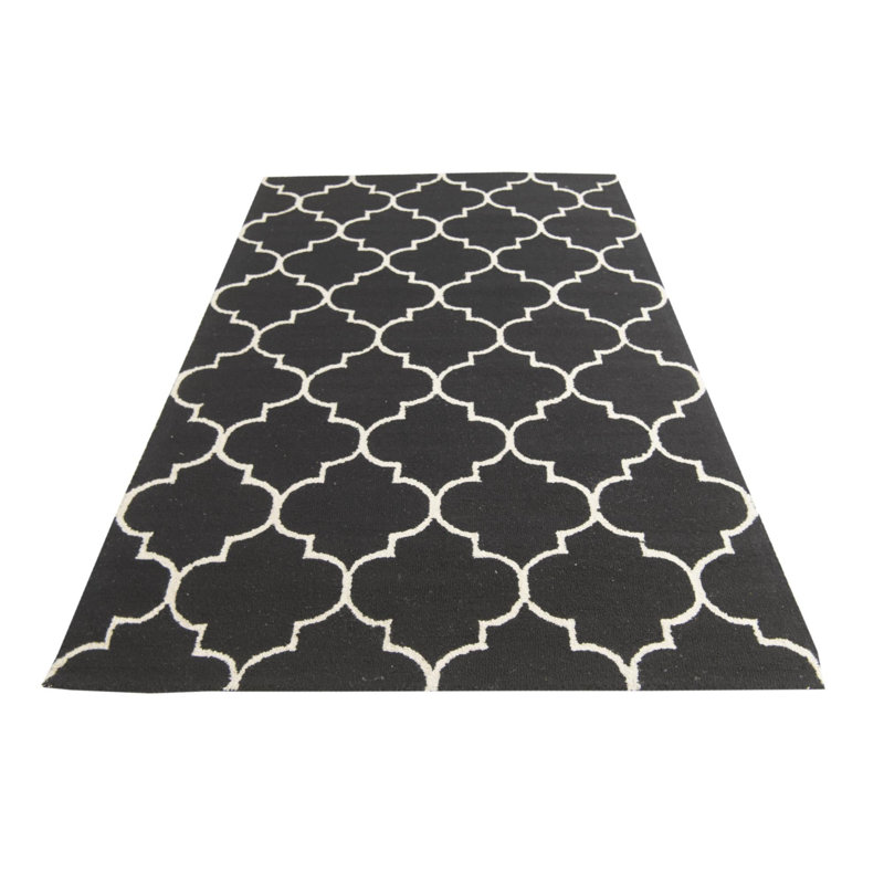 Tapis noir Myrick