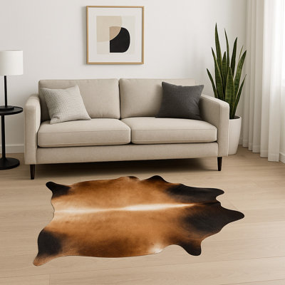 Tapis en cuir de vache brun clair 6 pi x 7 pi