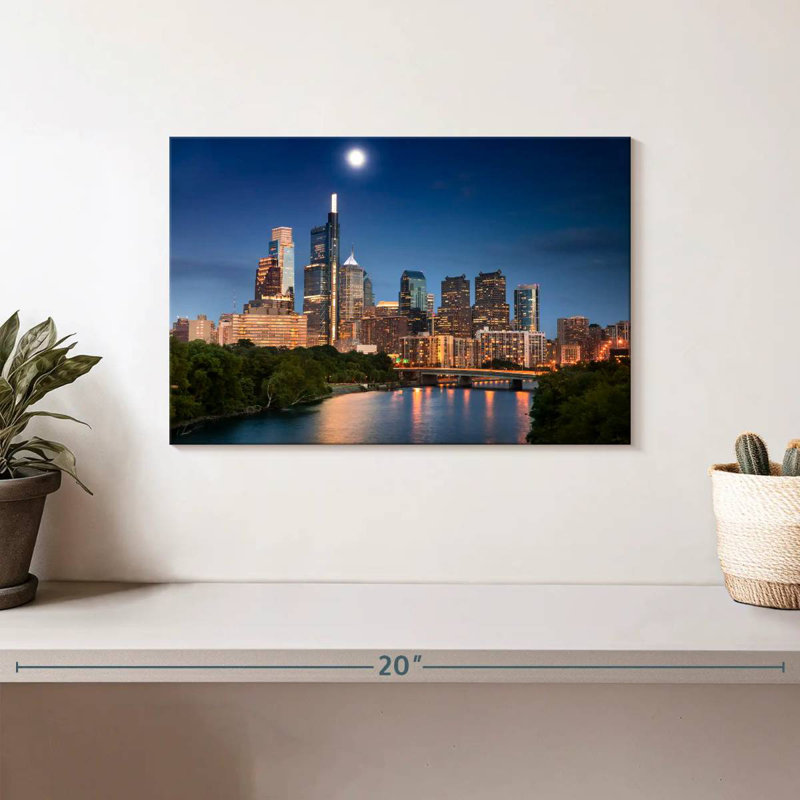 Nicci Moon Over Philadelphia, H 8 po x l 12 po