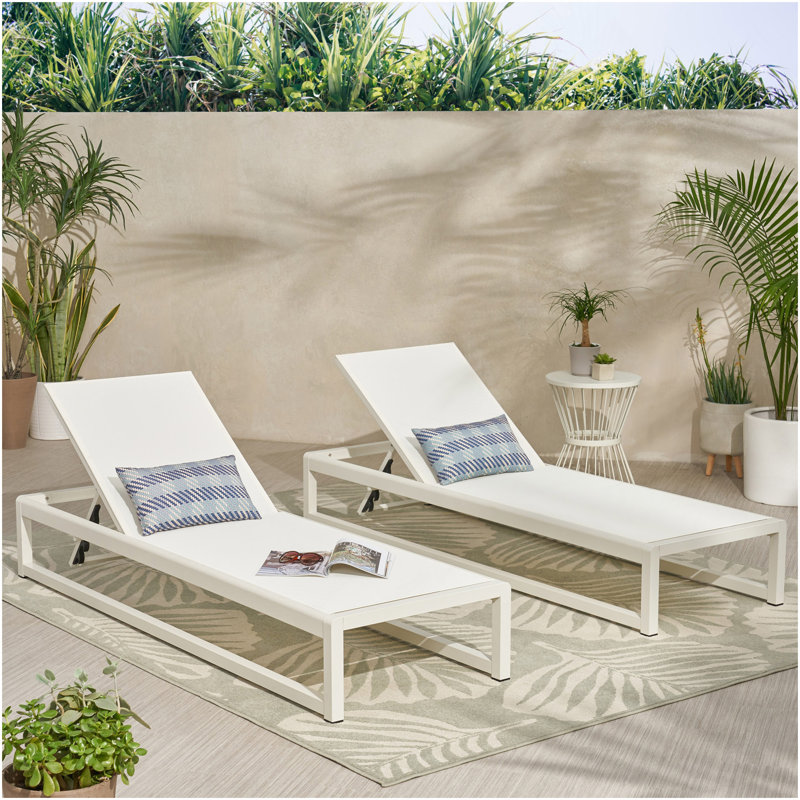 Modesta Chaise Lounge, White