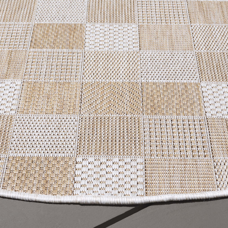 Kaird Performance Geometric Indoor/Outdoor Area Rug, Round 6'7"