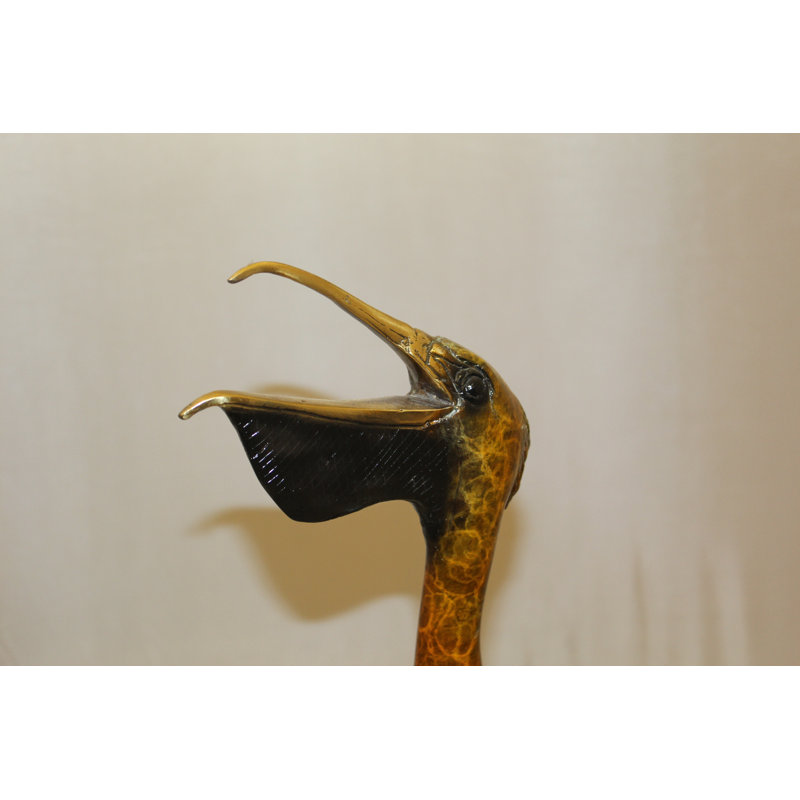 Statue bronze Blouin Pelican sur une souche d'arbre - Taille: L 8 po x l 12 po x H 27 po.