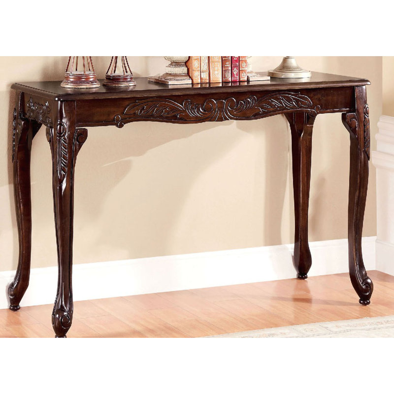 Table de canapé de style transitionnel avec pieds en cabriole, design complexe et finition cerisier riche pour un décor élégant