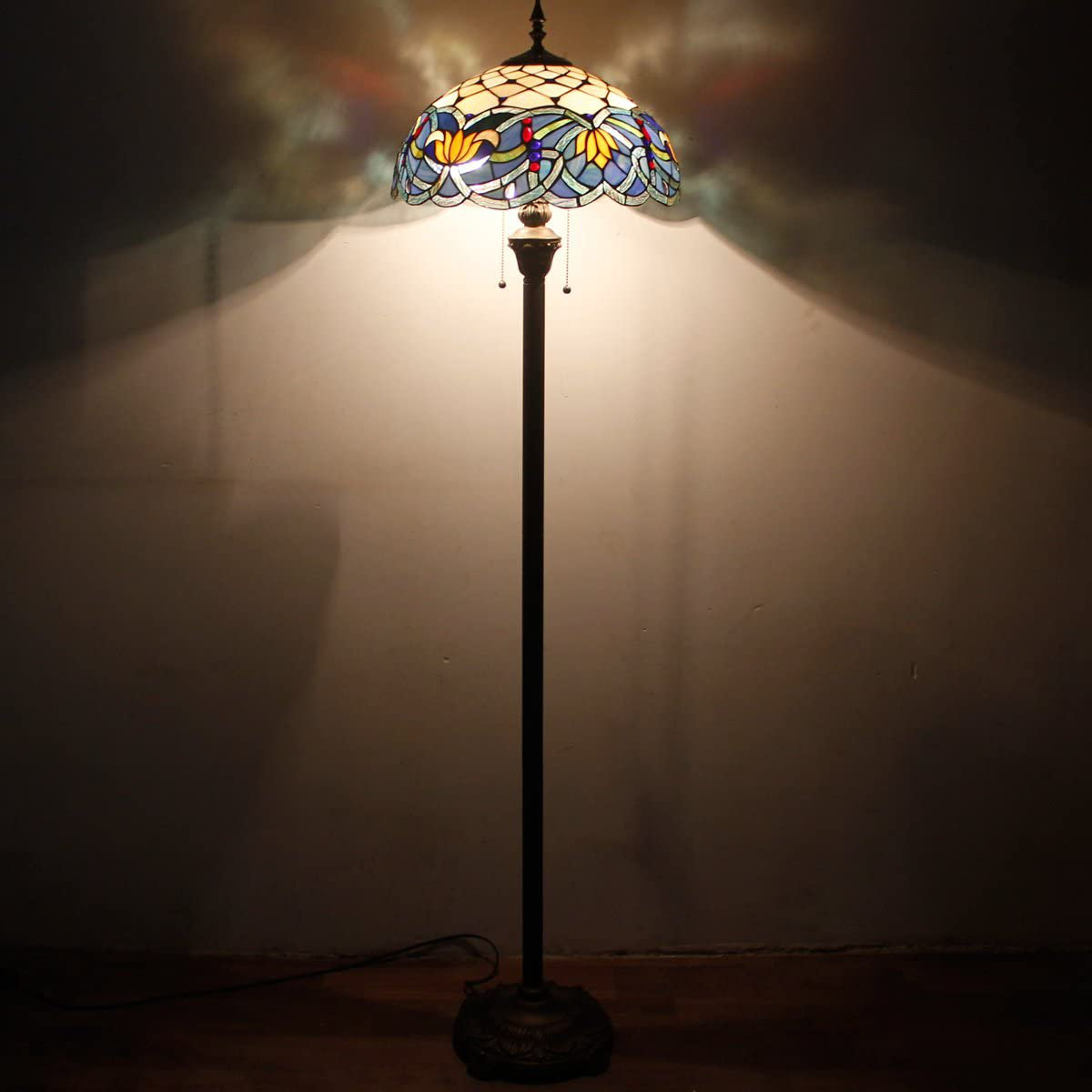 Tiffany Floor Standing Lamps A Buyers Guide To Tiffany Lamps Bespoke