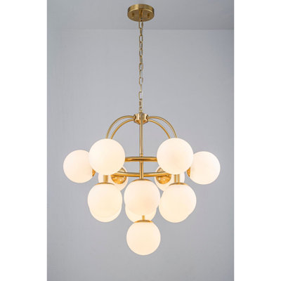 Lustre 13 lumières globe moderne en laiton avec verre blanc givré