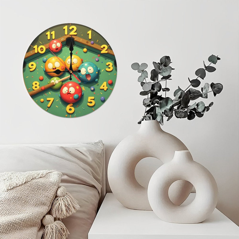Dessin mignon d'une horloge de boule de billard