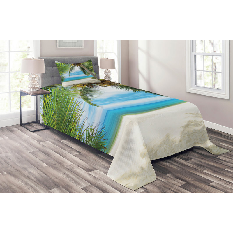 Hypnotic Coastal Polyester Coverlet, Twin Bedspread + 1 Sham