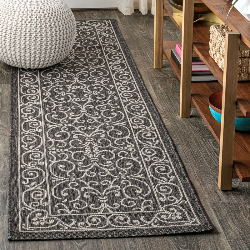 Hagerman Vintage Filigree Textured Weave Black/Gray Indoor/Outdoor Rug, Runner 2'2" x 8'
