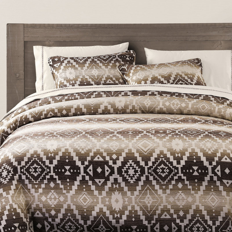 Chalet Cream/Taupe Aztec Print Southwestern Style 3 Piece Comforter Set, Queen Comforter + 2 Shams