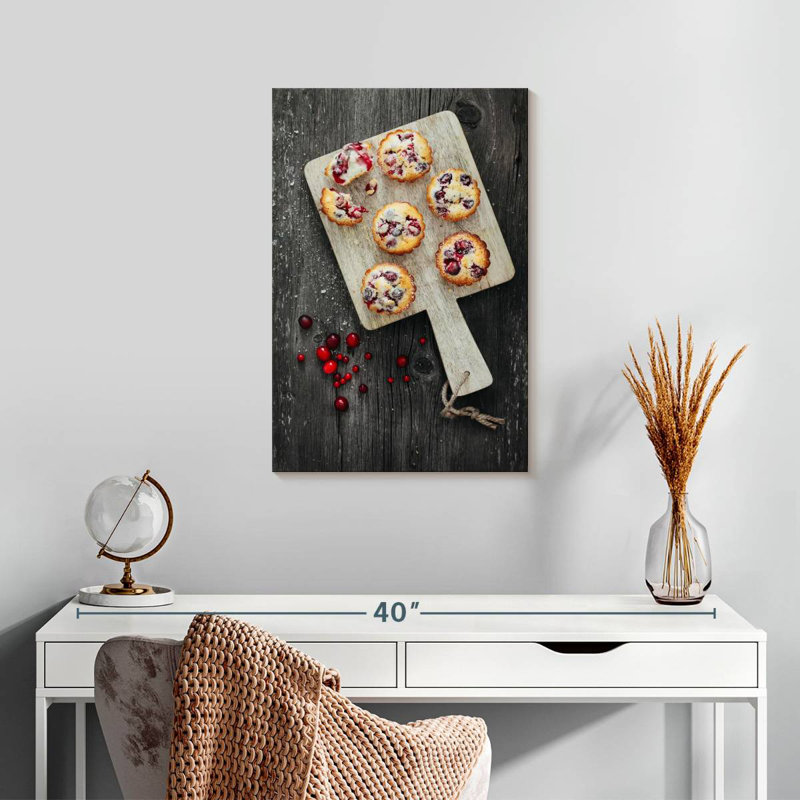 Yarlin Cranberry Muffin Dessert, 24" H x 16" W
