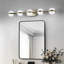 Miroir de salle de bain moderne et élégant-361468595