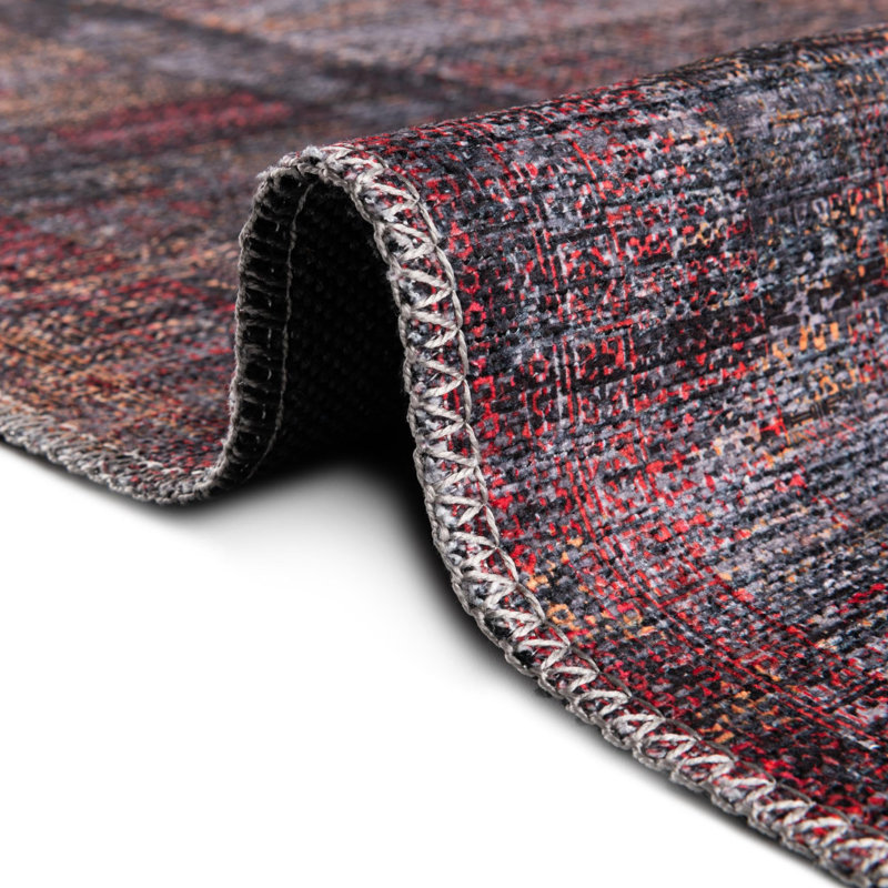 Hazelip Chenille Indoor Rug, Runner 2' x 5'