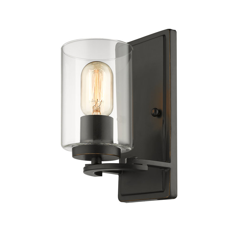 Leithgow Steel Spotlight