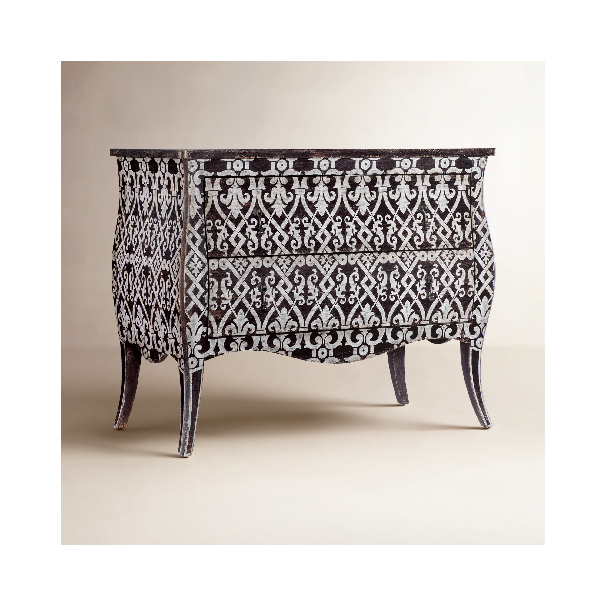 Alcy Accent Chest
