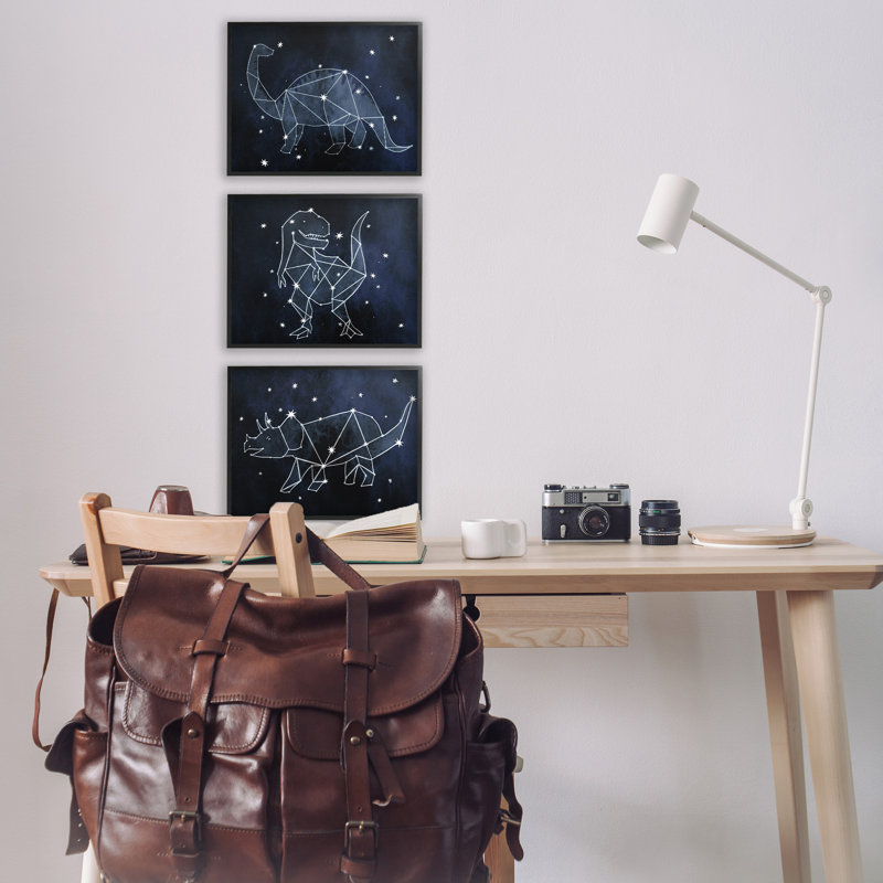 «Night Sky Dinosaur Constellations», ensemble de 3 giclées encadrées par Daphne Polselli, Giclée encadrée noir minuit