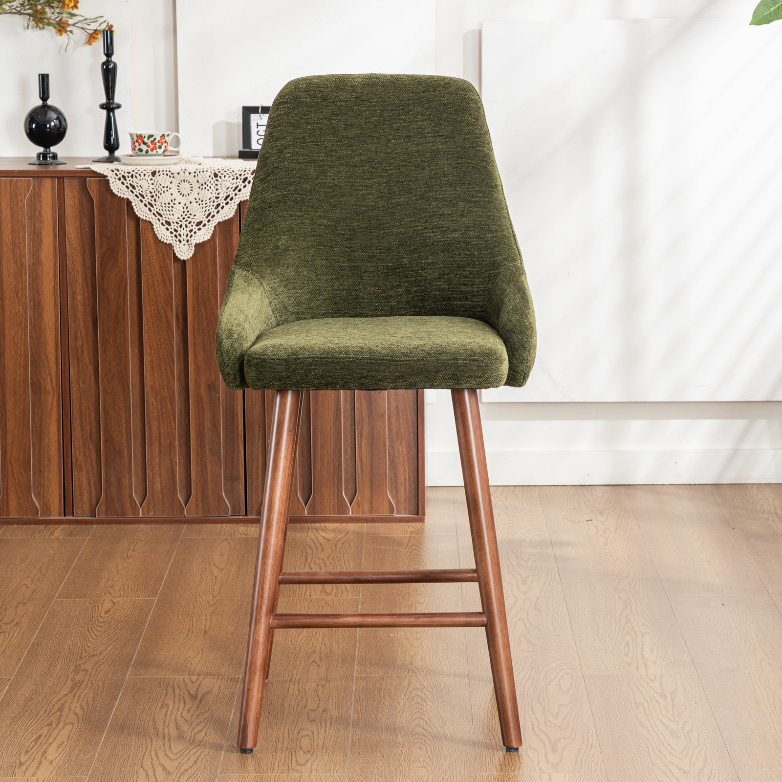 26" Bar Stool, Green Chenille
