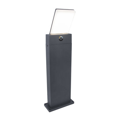 Uzay Bollards