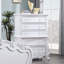 Commode 5 tiroirs Latisha, finition blanche