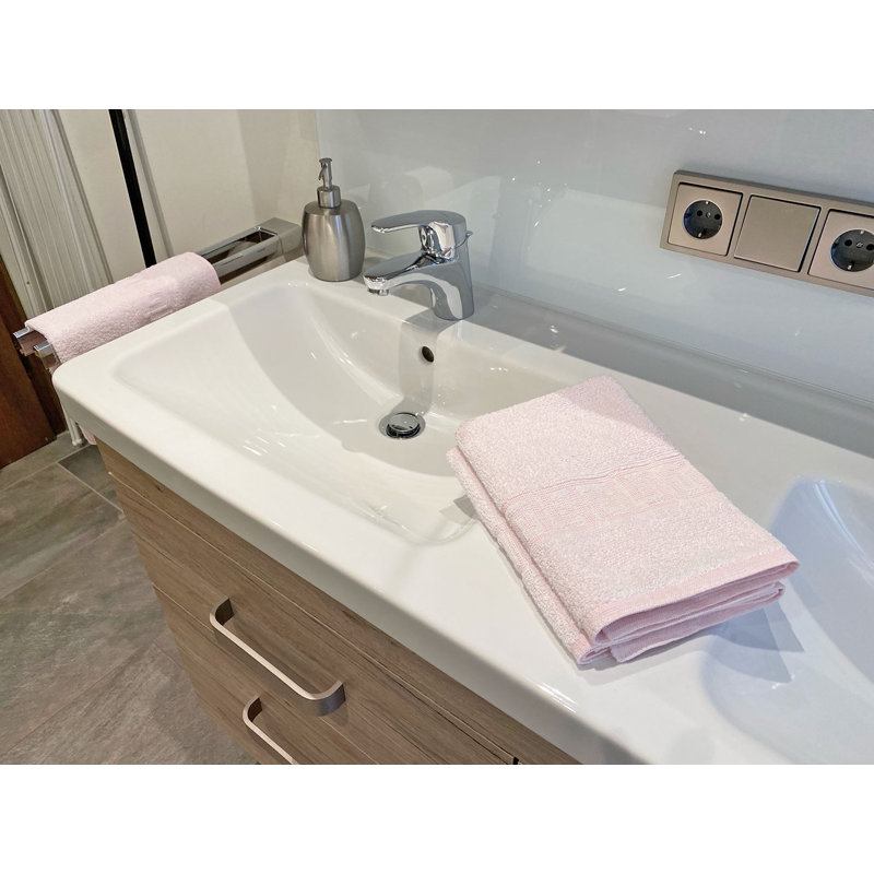 Lightweight Hand Towel, Pink
