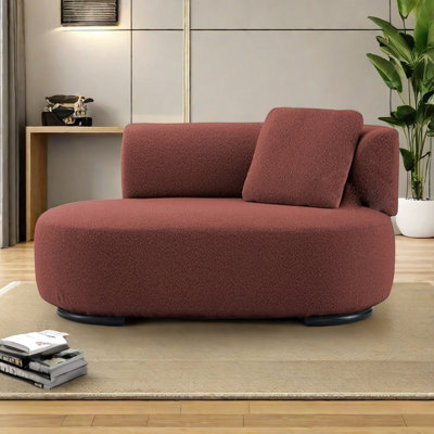 Chaise en bois massif élégante et confortable