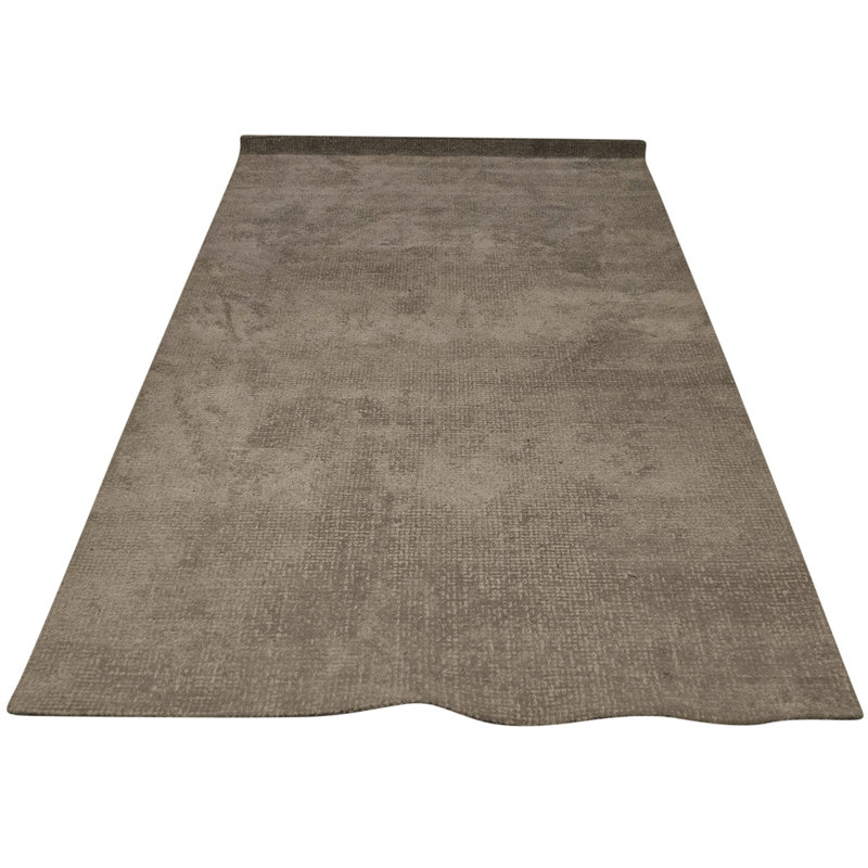 Wool Area Rug in Brown