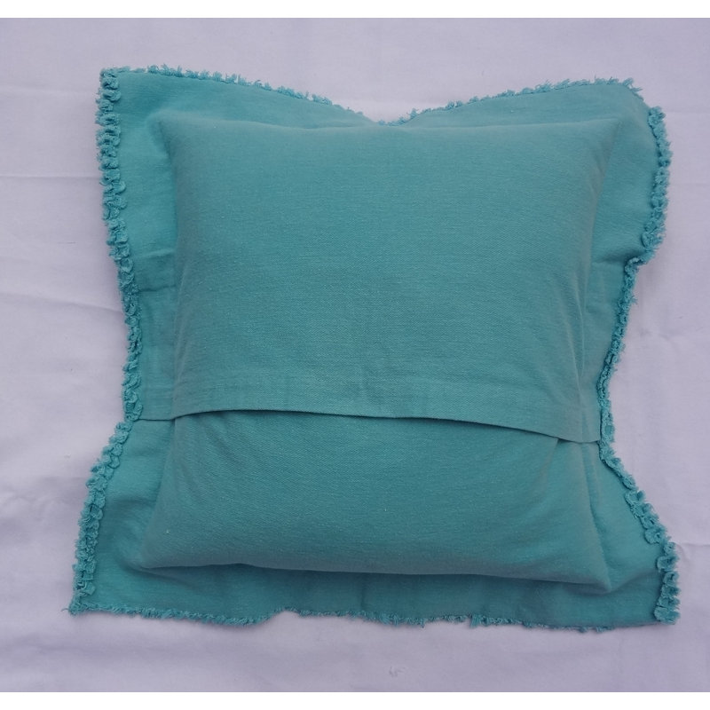 Coussin 100% coton Coastal Frayed Sea Turtle, H 20 po x l 22 po, Bleu des Caraïbes / Blanc