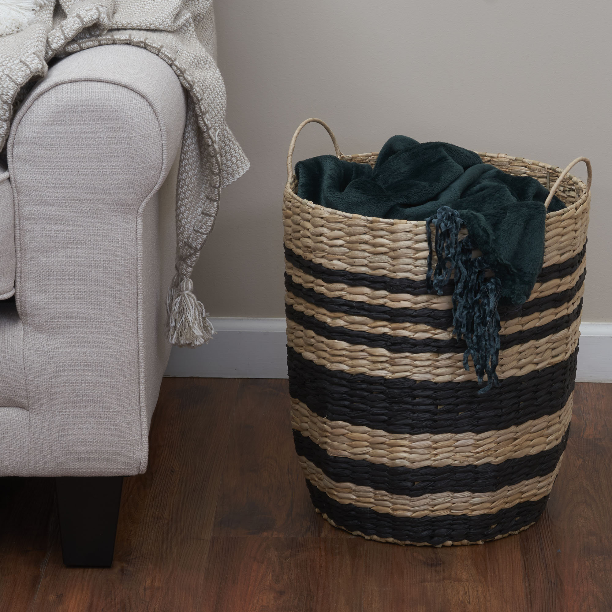 Household Essentials Natural Brown Wicker Storage Basket with Handles Large Paper Rope