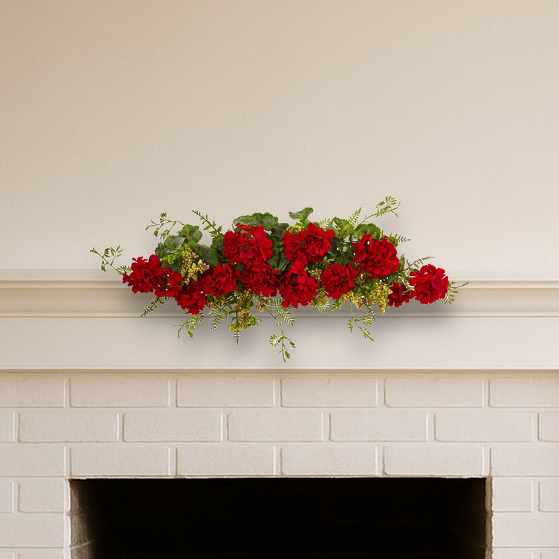 Geranium and Berry Swag