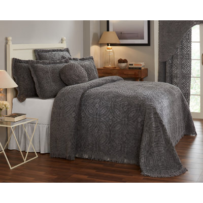 Double Wedding Ring Cotton Tufted Geometric Shapes Coverlet