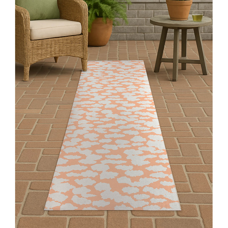 Animal Splat Non-Slip Outdoor Rug, Runner 2'6" x 8'