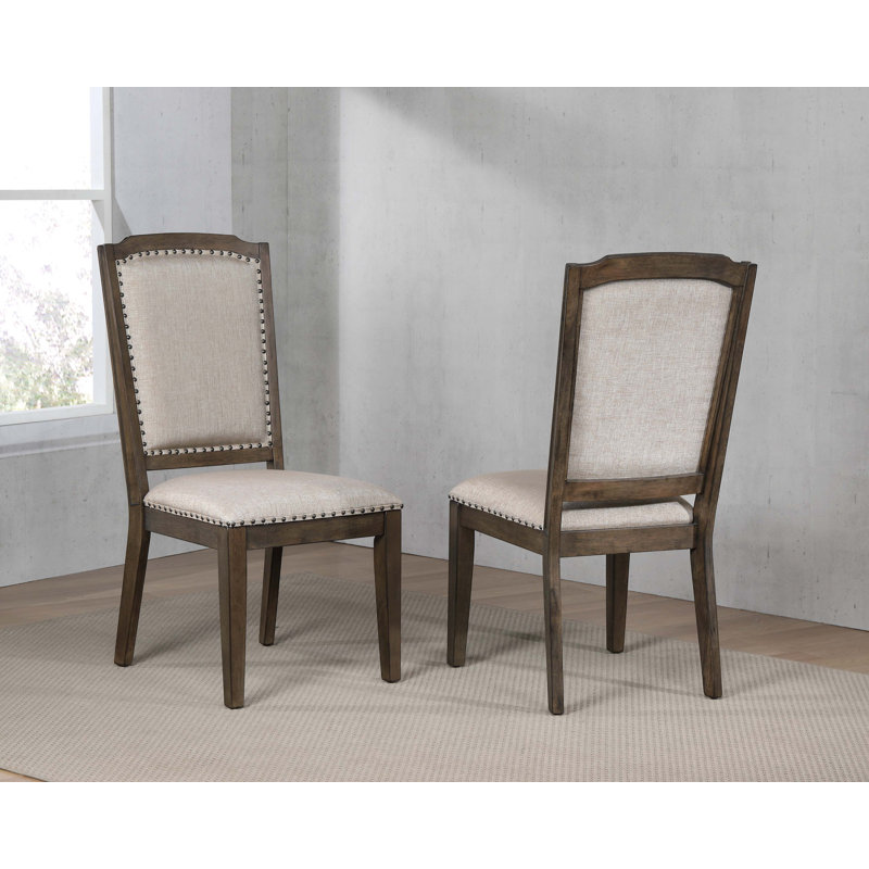 Chaise rembourrée Seaver