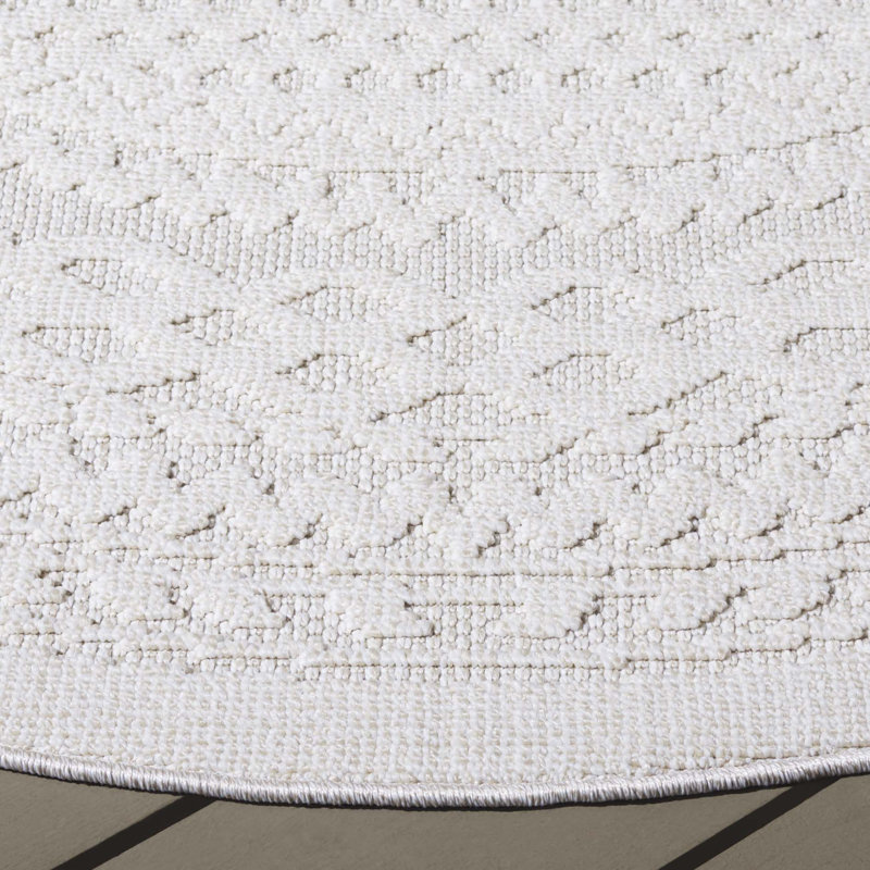Oday Performance Oriental Indoor/Outdoor Area Rug, Round 6'7"