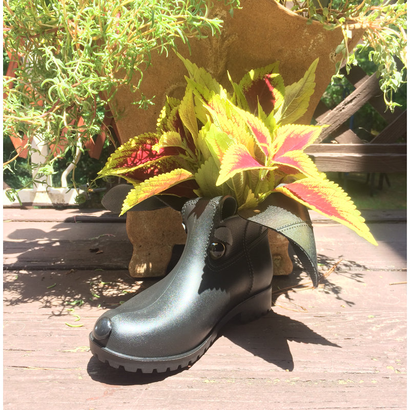 Boot Buddies Cody Dog Planter
