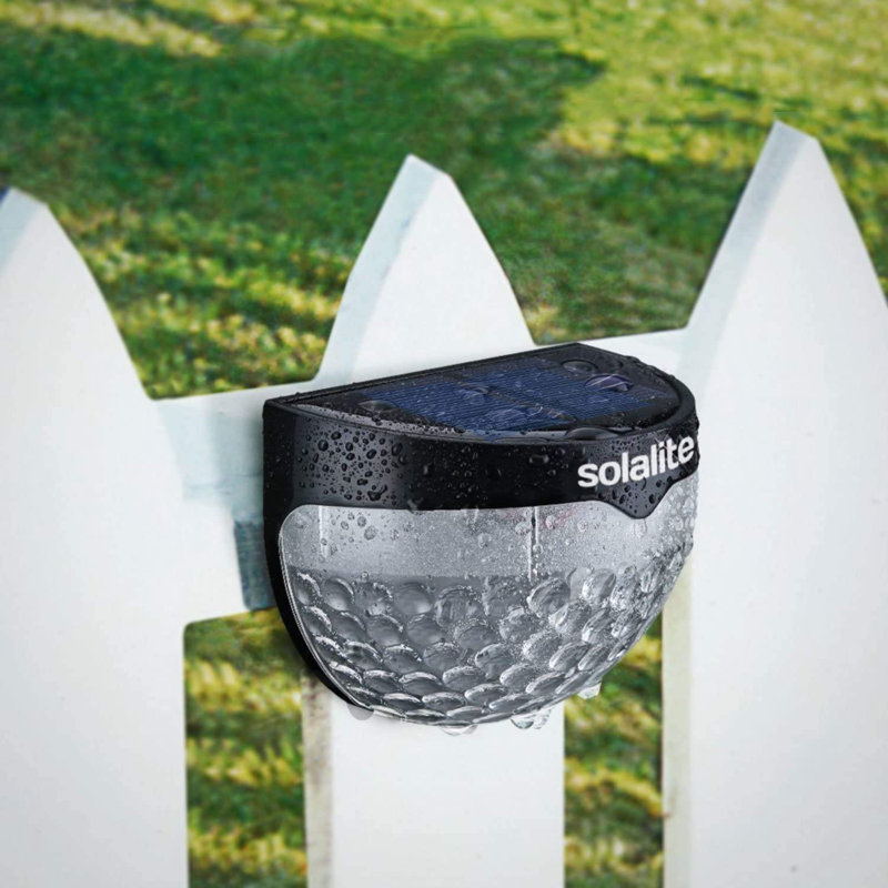 4.5Cm H Solar Powered Integrated LED Outdoor Bulkhead Light, Black