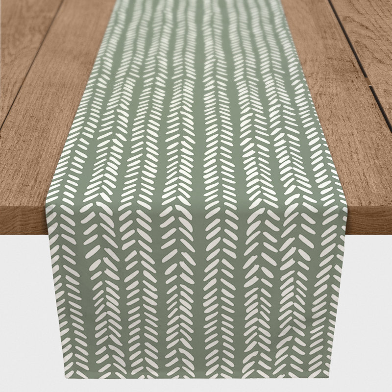 Chemin de table en losanges pointillé Nalston, 72 po x 16 po, Sauge vert, Géométrique 2