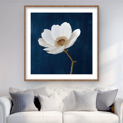 Branche crochue - reproduction florale beige encadrée | Décoration