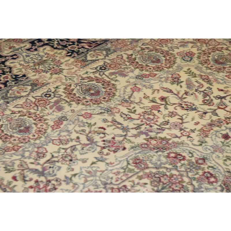 Hand Knotted Wool Indoor Rug