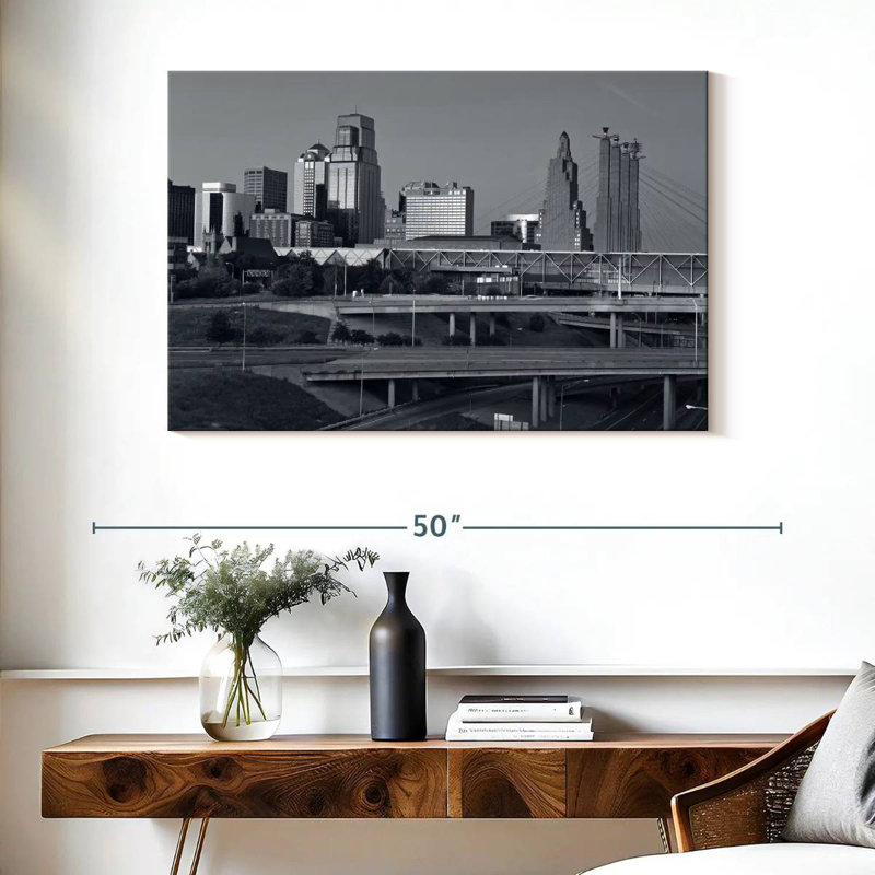 Nicci, Kansas, BW, horizon, H 26 po x l 39 po