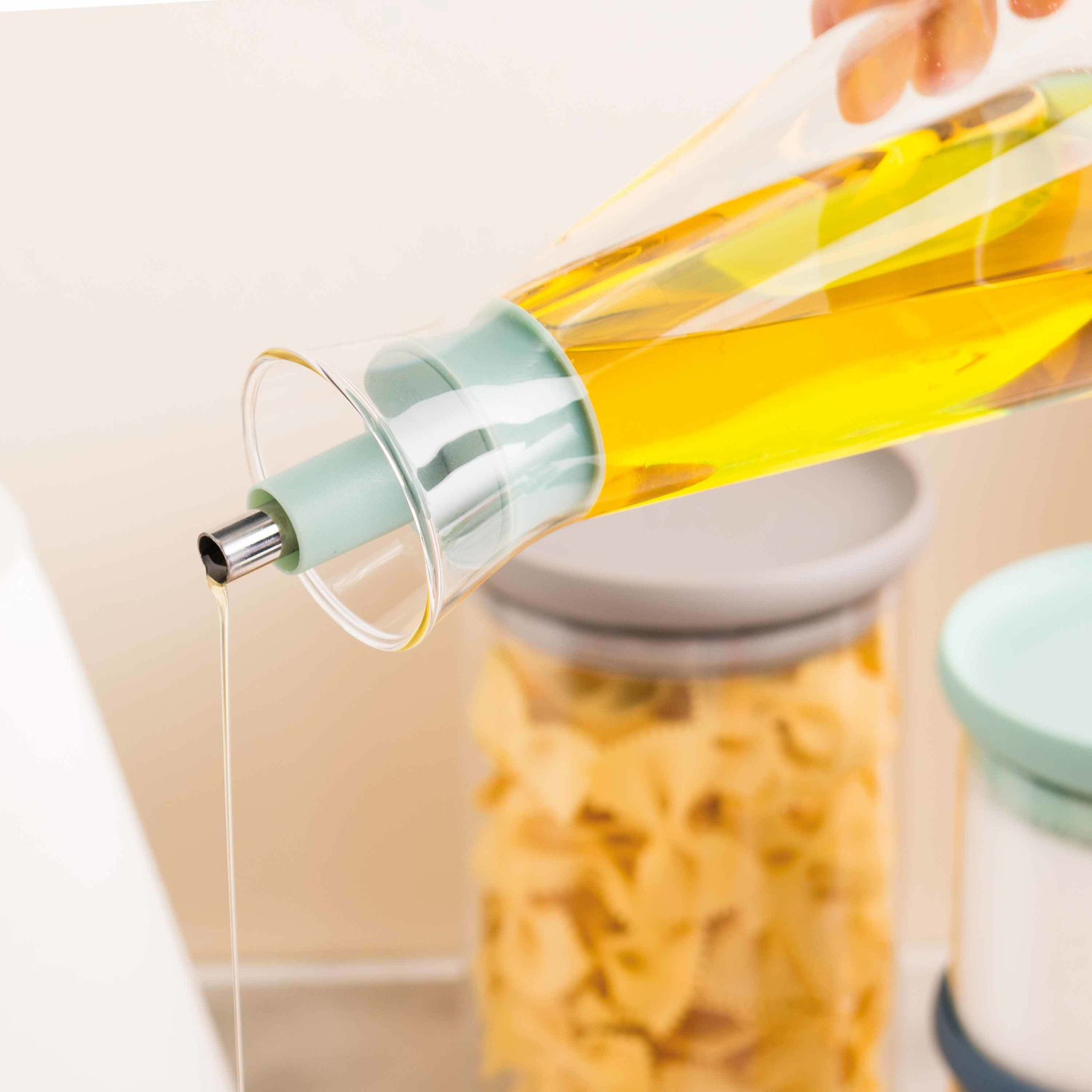 Leo 18oz Oil Bottle