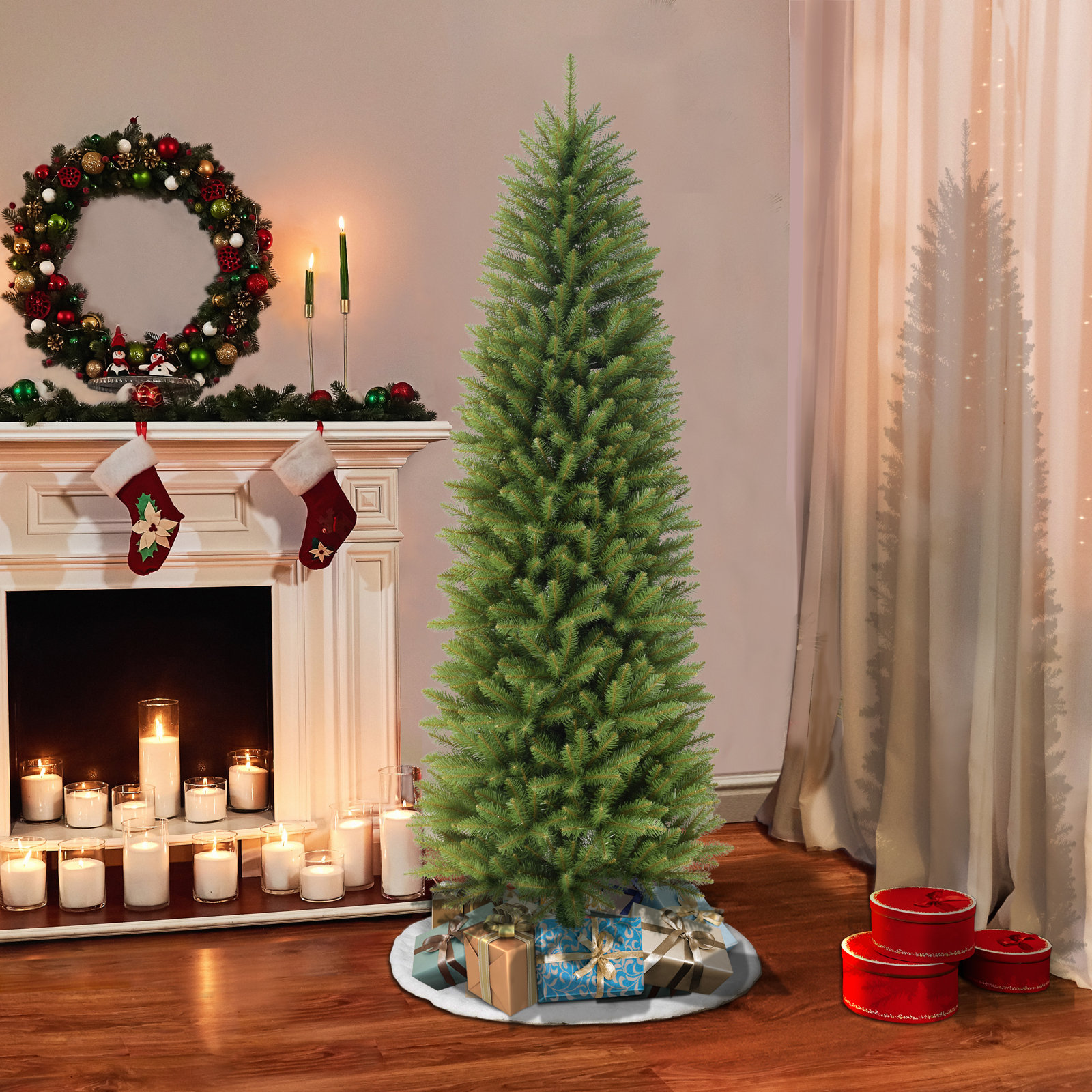 Artificial Christmas Tree, 5' H