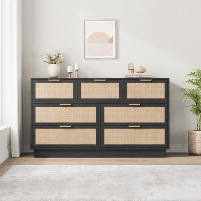 Meuble télé en rotin pour le salon, centre de divertissement avec 7 tiroirs de rangement et poignée en métal, console média en bois de 75 pouces avec compartiments de rangement