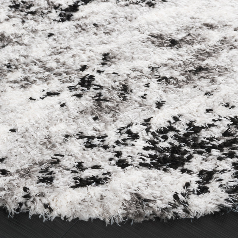 Aneta Performance Abstract Rug, Round 6'7"