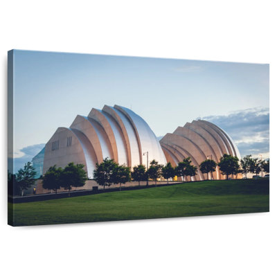 Nicci Performing Arts Center In Kansas