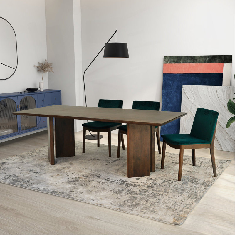 Exquisite Solid Wood Dining Table For Stylish Dining Experience