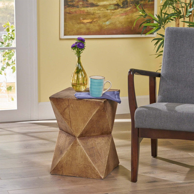 Durable Outdoor Wicker Patio Side Table with Weather-Resistant Design for Versatile Use and Stylish Decor