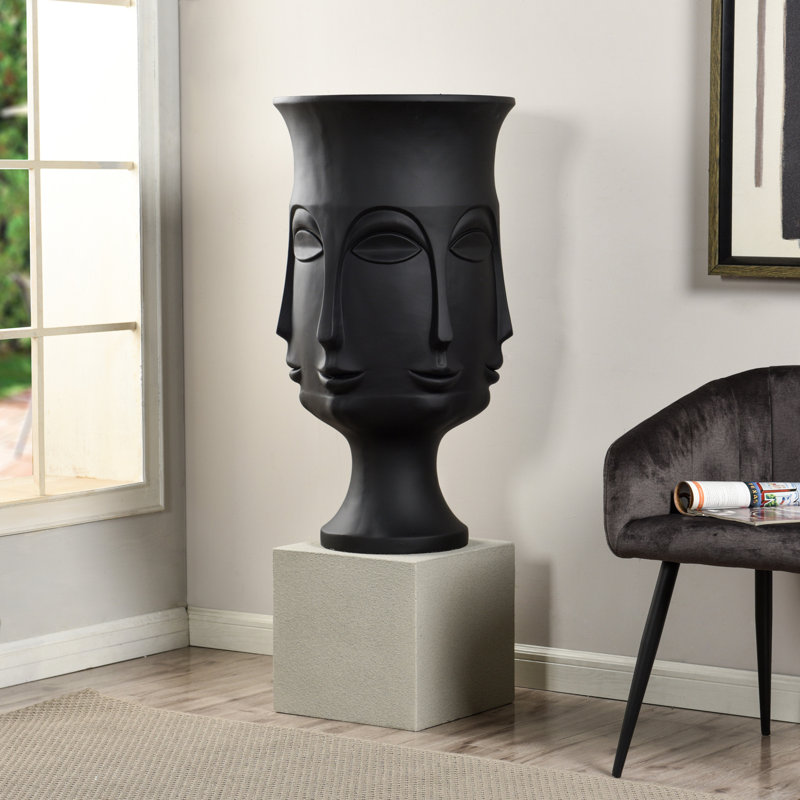 Vase de sol en résine Hester