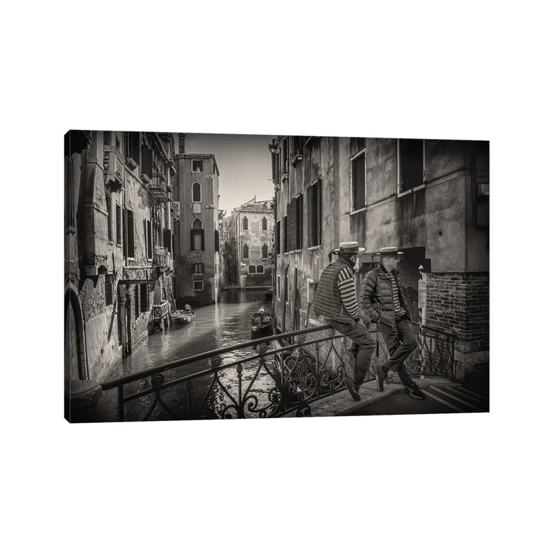 Gondolieri 1 Piece Wrapped Canvas Wall Art, 66.04 cm H x 45.72 cm W x 3.175 cm D