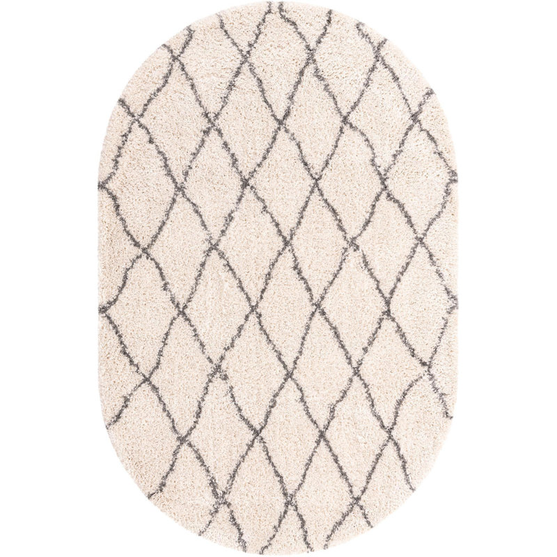 Geometric Indoor Rug, Oval 5'3" x 8'